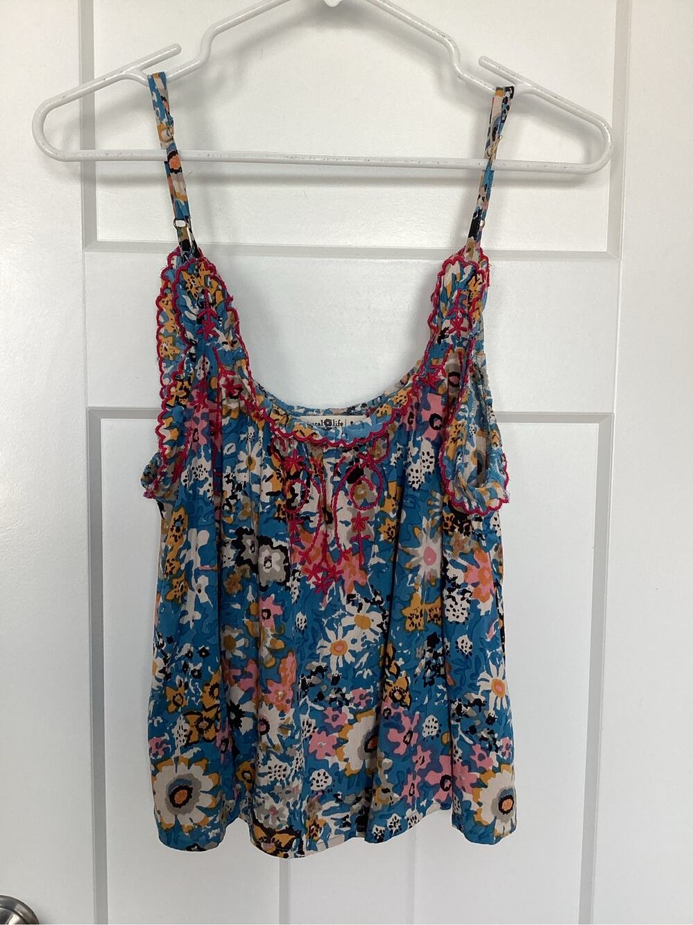 Natural Life Harley Embroidered Camisole Top Floral Crochet Trim Boho Size Small